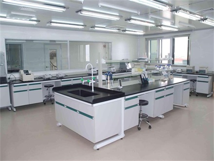 貴陽實驗臺廠家